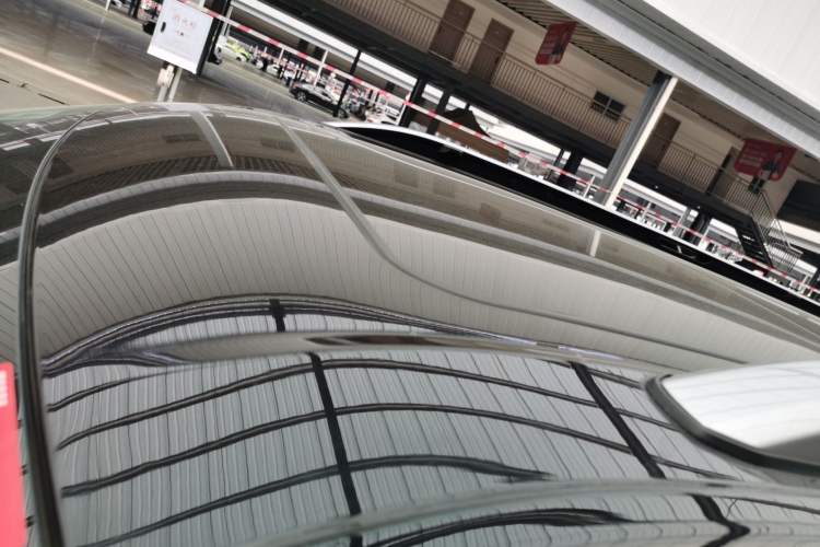 Used Jeep Grand Commander 2022 2.0T Four-Wheel Drive Luxury Edition
