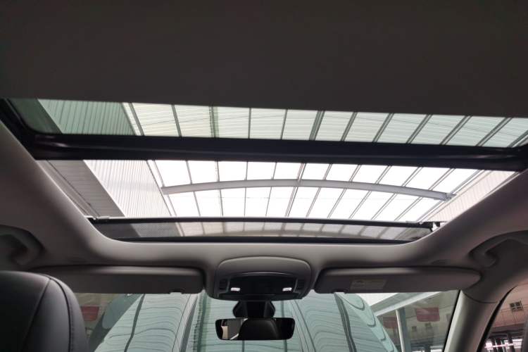 Used Jeep Grand Commander 2022 2.0T Four-Wheel Drive Luxury Edition
