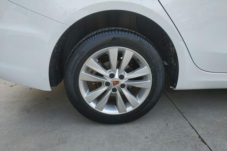 Used Roewe 360 2018 PLUS 1.5L Automatic Luxury Edition
