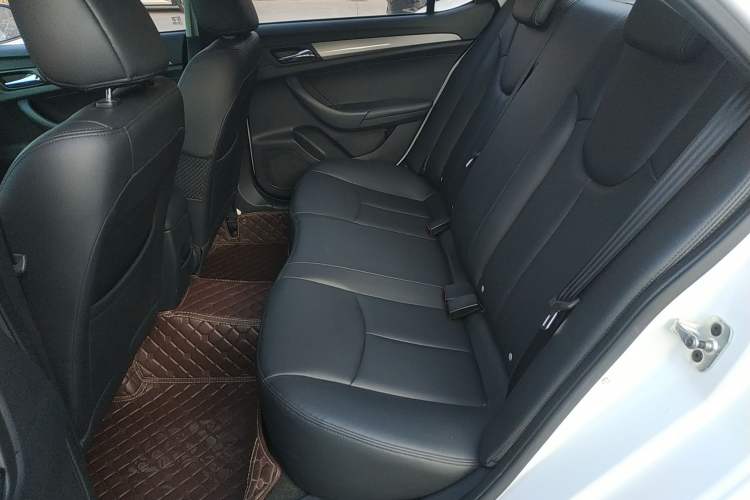 Used Roewe 360 2018 PLUS 1.5L Automatic Luxury Edition
