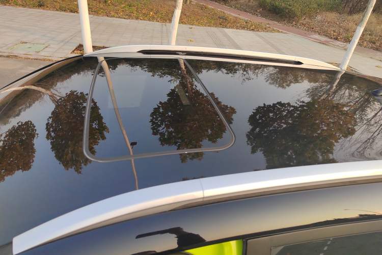 Used Wuling Alvez 2022 1.5T CVT Trendy & Cool Edition
