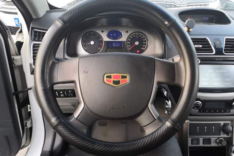 Used Geely Auto Classic Emgrand 2012 Hatchback 1.5L Manual Standard Model
