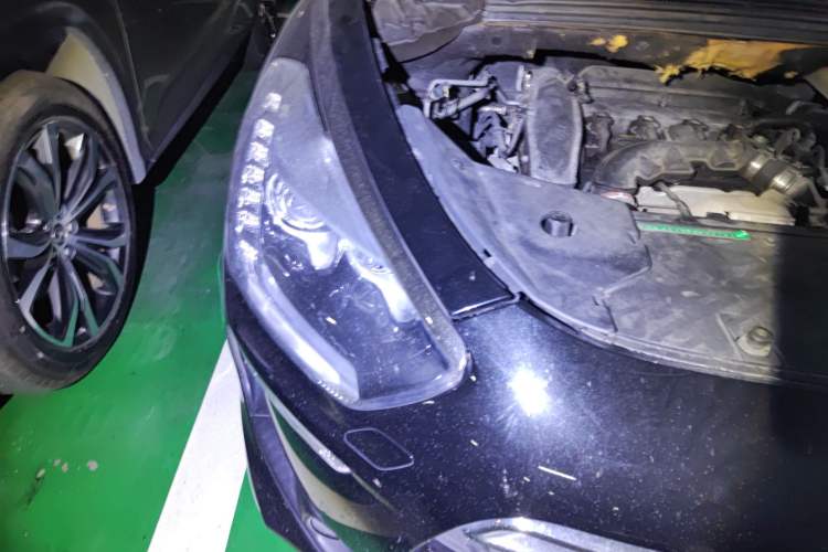 Used DS 5 2012 1.6T Prestige Edition
