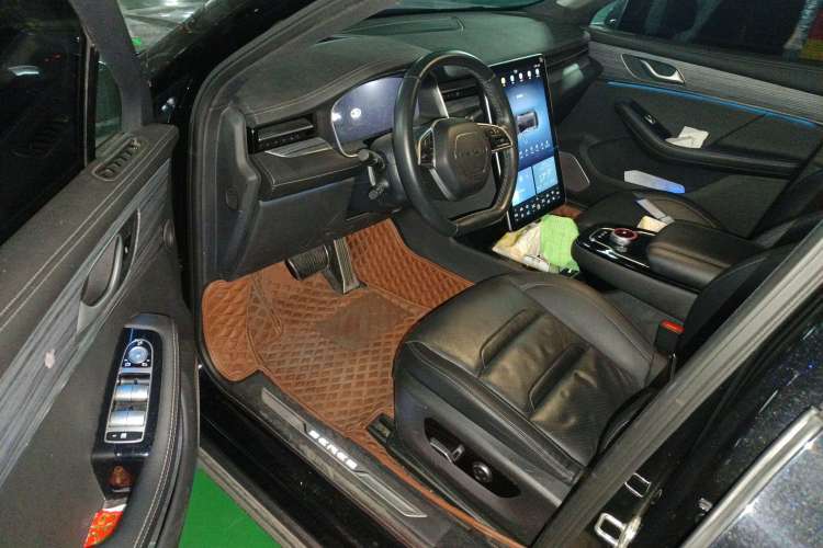 Used SERES SF5 2020 Four-Wheel Drive High-Performance Sports Edition
