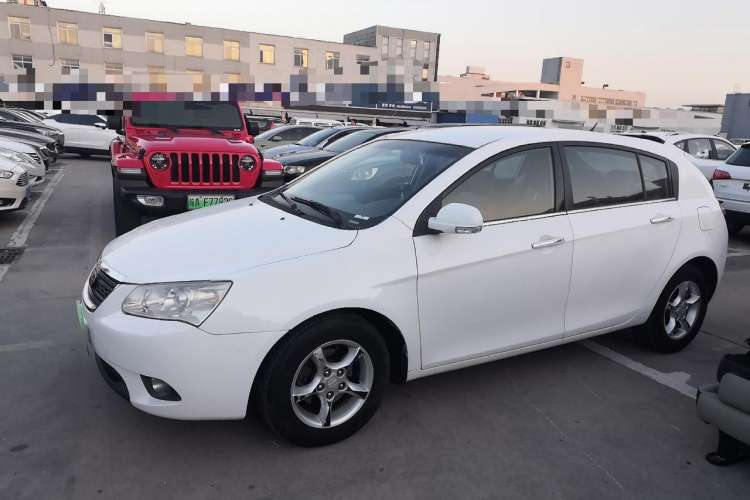 Used Geely Auto Classic Emgrand 2012 Hatchback 1.5L Manual Standard Model
