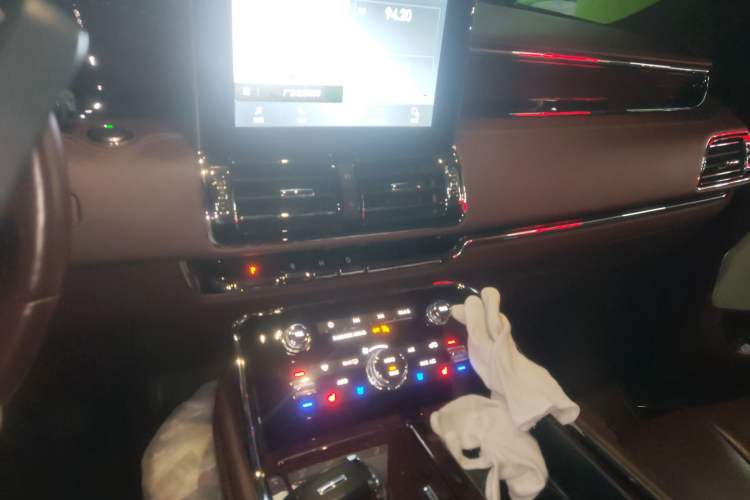 Used Lincoln Navigator 2020 3.5T Long-Wheelbase Presidential Edition
