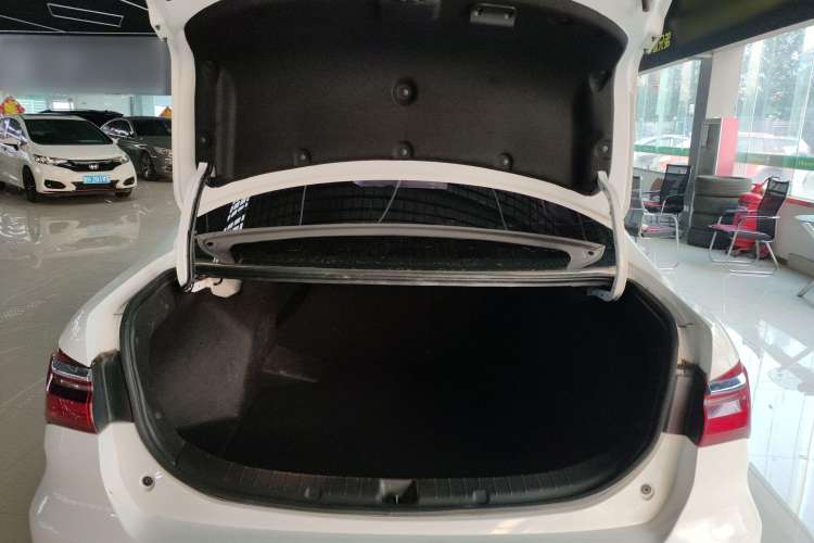 Used BYD Qin 2019 1.5L Automatic Prestige Model