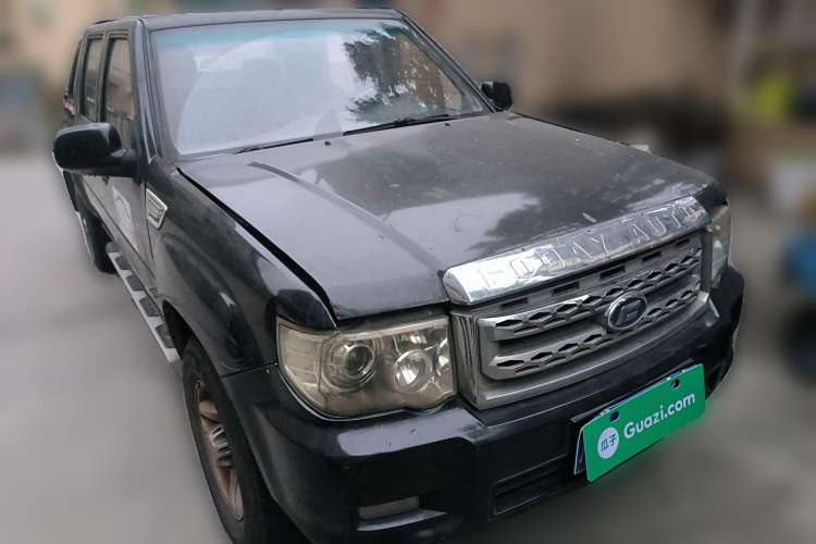 Used Foday Lion F16 2013 2.4L Gasoline Two-Wheel Drive Luxury Extended Version 4G64S4N