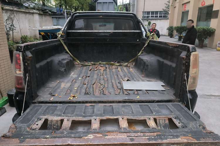 Used Foday Lion F16 2013 2.4L Gasoline Two-Wheel Drive Luxury Extended Version 4G64S4N