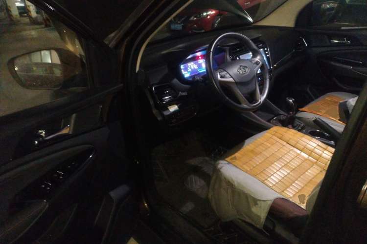 Used Oshan A800 2017 1.6L Manual Comfort Model
