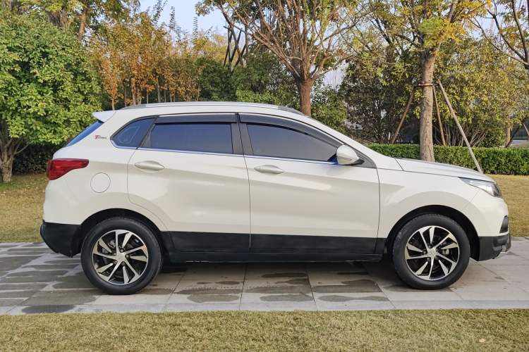 Used BAIC Senova X55 2016 1.5T CVT Elite Edition
