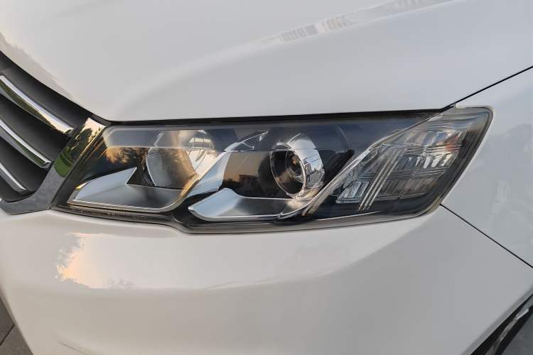 Used Land X5 2014 2.0T Automatic Innovation Edition
