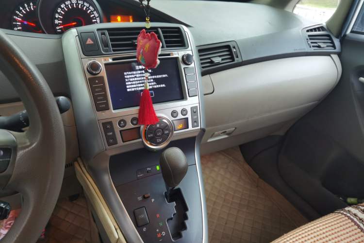 Used Toyota Verso 2012 180G CVT Comfortable Multi-Function Version