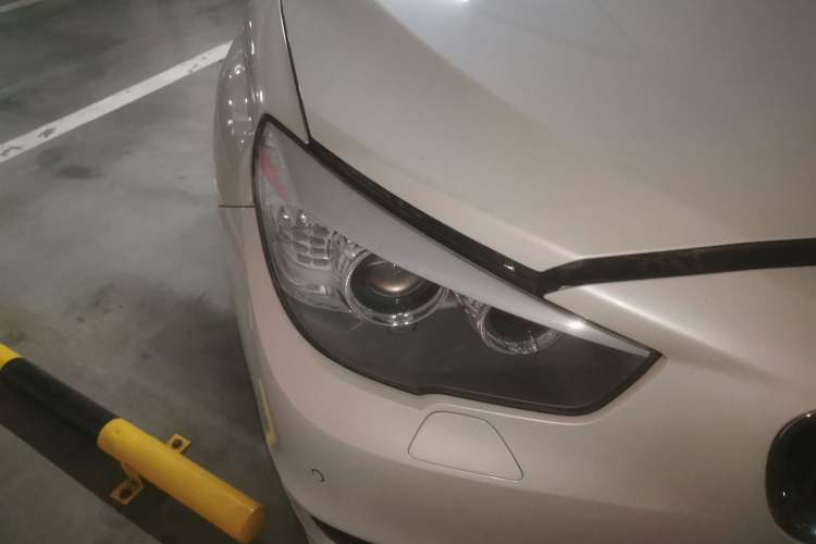 Used BMW 5 Series GT 2017 528i Leading Model
