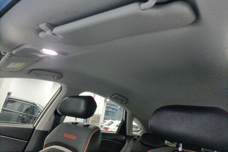 Used Baojun RC-6 2019 1.5T CVT 24-Hour Online Luxury Edition
