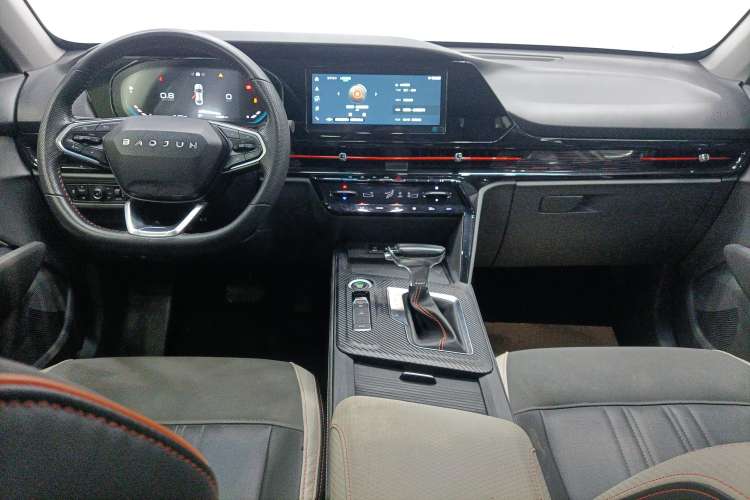 Used Baojun RC-6 2019 1.5T CVT 24-Hour Online Luxury Edition
