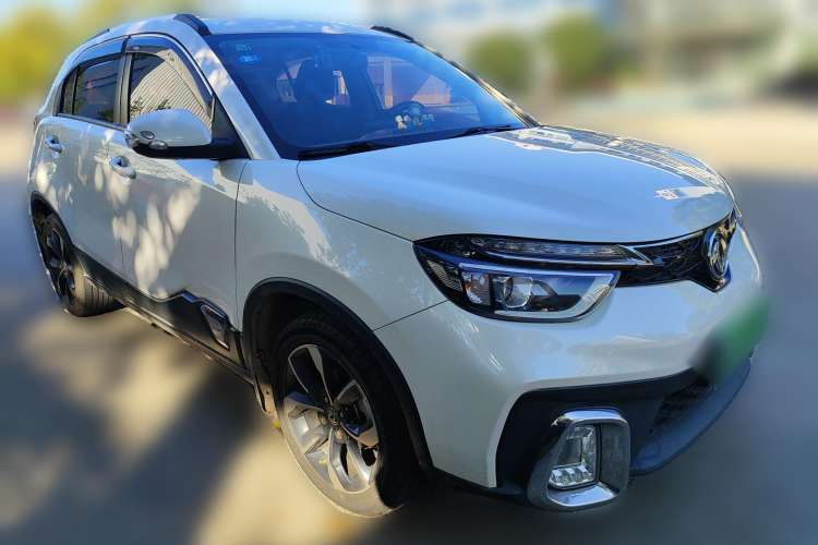 Used Dongfeng Aeolus AX4 2017 1.6L Manual ChaoShang Model