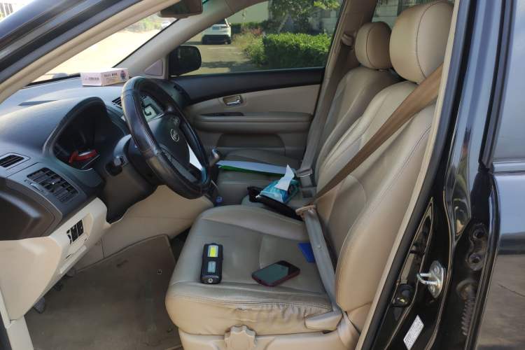 Used BYD S6 2011 2.0L Manual Luxury Edition
