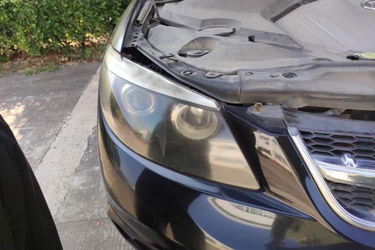 Used BYD S6 2011 2.0L Manual Luxury Edition
