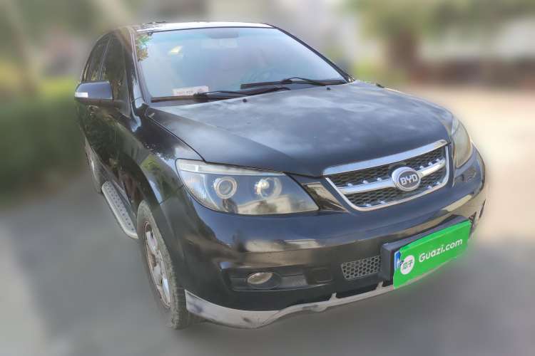 Used BYD S6 2011 2.0L Manual Luxury Edition
