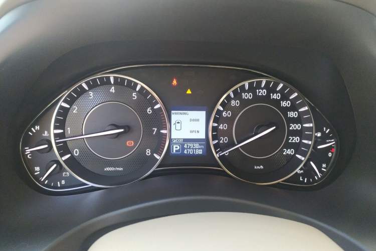 Used Nissan Patrol 2018 5.6L Standard Version Instrument Cluster