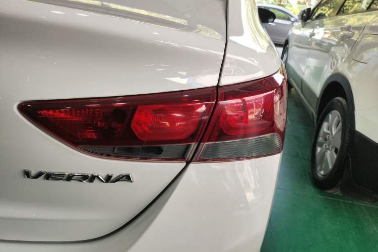 Used Hyundai Verna (new generation) 2016 1.4L Manual Cool Edition GLS
