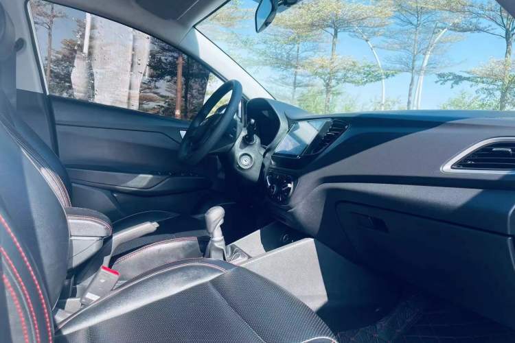 Used Hyundai Verna (new generation) 2016 1.4L Manual Cool Edition GLS
