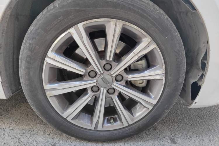 Used Geely Auto Emgrand GT New Energy 2021 1.5T ePro Enjoyment Edition Right Front Wheel Hub