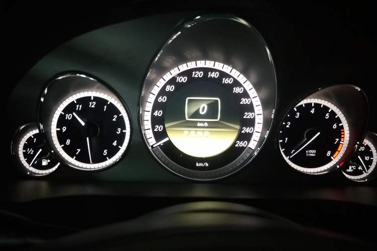 Used Mercedes-Benz E-Class 2011 E 260 CGI Coupe
