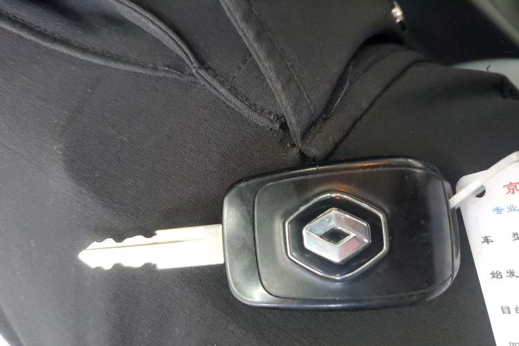 Used Renault E-Nuo 2019 e-Q model