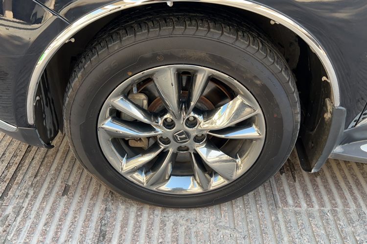 Used Luxgen Great 7 SUV 2013 Limited-Edition Sharp Edition 2.2T All-Wheel-Drive Prestige Model
