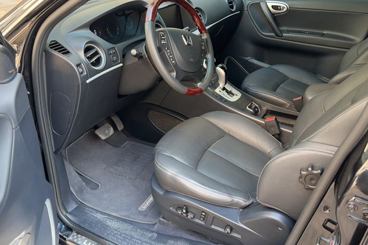 Used Luxgen Great 7 SUV 2013 Limited-Edition Sharp Edition 2.2T All-Wheel-Drive Prestige Model
