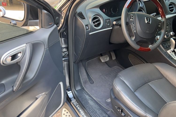 Used Luxgen Great 7 SUV 2013 Limited-Edition Sharp Edition 2.2T All-Wheel-Drive Prestige Model
