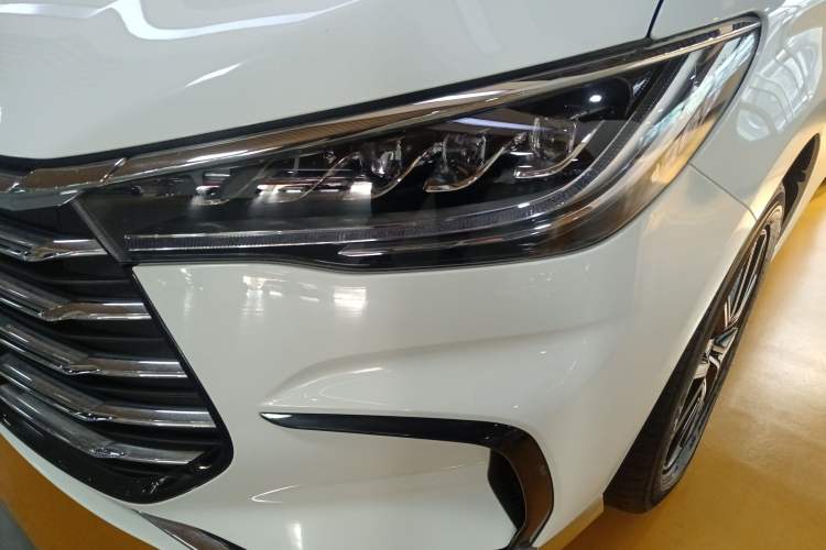 Used BYD Song MAX New Energy 2022 DM-i 105KM Executive Edition
