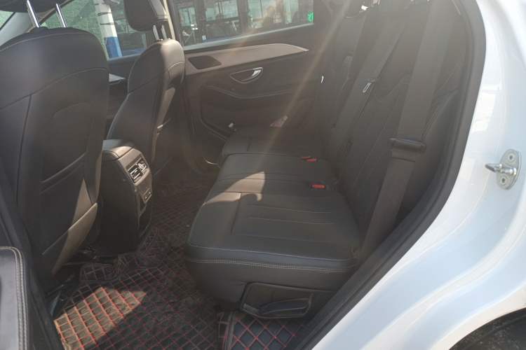 Used JETOUR X90 PLUS 2021 1.5T Manual Villa 7-Seater Left Rear Seat