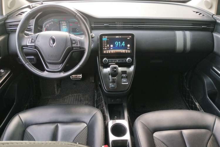 Used ORA iQ 2018 High-Range Version Smart Connectivity Model