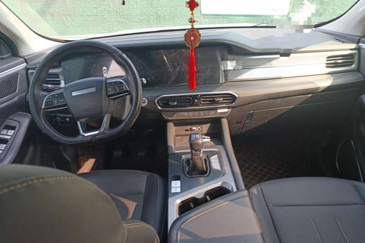 Used JETOUR X90 PLUS 2021 1.5T Manual Villa 7-Seater Center Console