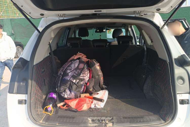 Used JETOUR X90 PLUS 2021 1.5T Manual Villa 7-Seater Trunk