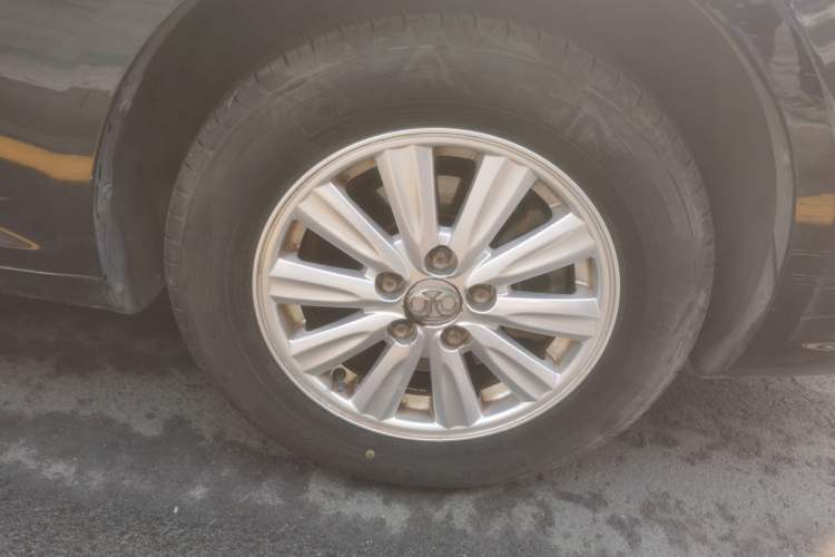 Used BAIC Senova D50 2014 1.5L manual standard version