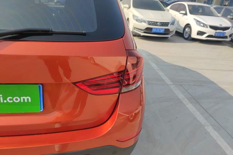 Used BMW X1 2015 sDrive18i Leading Edition