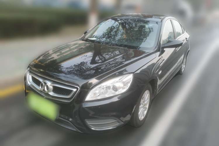 Used BAIC Senova D50 2014 1.5L manual standard version