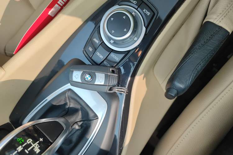 Used BMW X1 2015 sDrive18i Leading Edition