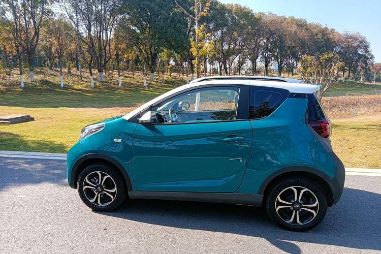 Used Chery New Energy Little Ant 2021 200 000 Yuan "Ant Fan" Edition Energized Version NMC Lithium Battery 301 km