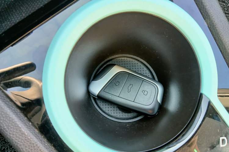 Used Chery New Energy Little Ant 2021 200 000 Yuan "Ant Fan" Edition Energized Version NMC Lithium Battery 301 km