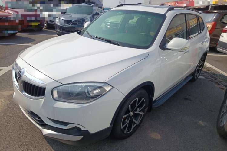 Used Brilliance V5 2016 1.5T Manual Two-Wheel Drive Smart Version