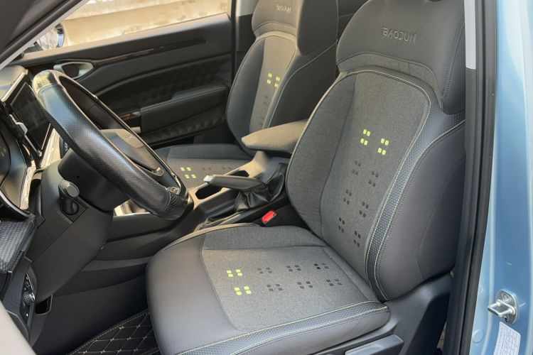 Used Baojun RM-5 2019 1.5L Manual Elite Edition with 24-hour Online Service 5 Seats
