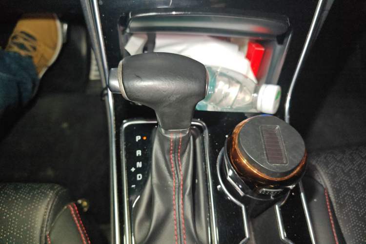 Used Kia KX5 2019 1.6T Automatic Two-Wheel Drive Luxury Edition
