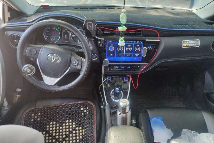 Used Toyota Corolla Hybrid E+ 2019 1.8L E-CVT Leading Edition Center Console