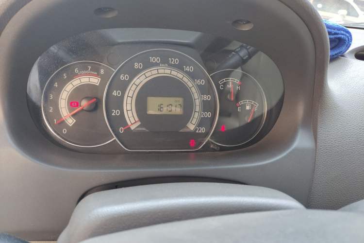 Used JAC Refine M2 2010 1.8L MT Comfort Model