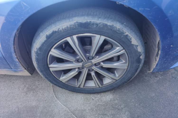 Used Geely Auto Emgrand GT New Energy 2018 1.5T PHEV Yaoxiang Edition Right Front Wheel Hub